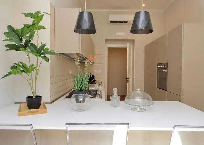 Elegante E Ampio Appartamento Nel Cuore Di Prati Apartment Rom