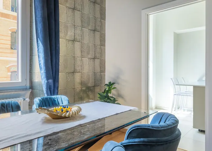 Elegante E Ampio Appartamento Nel Cuore Di Prati Apartment Rom