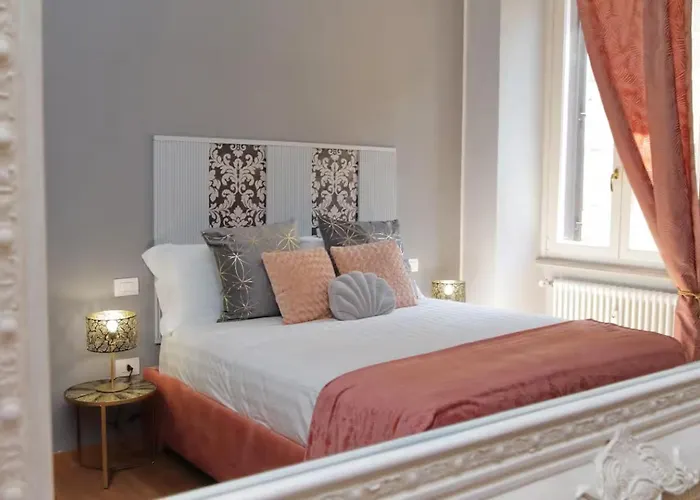Elegante E Ampio Appartamento Nel Cuore Di Prati Apartment Rom